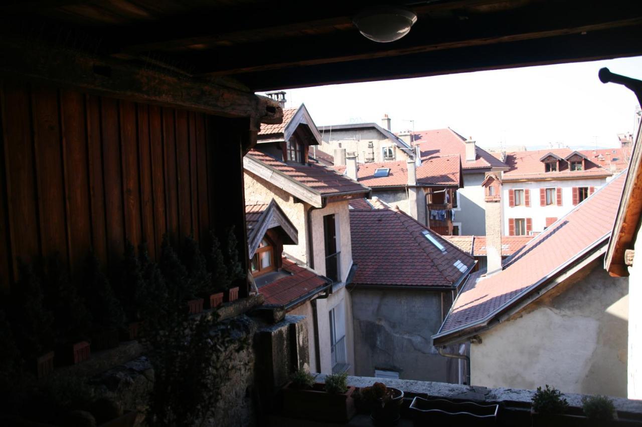 Nid Douillet Bed & Breakfast Annecy Dış mekan fotoğraf